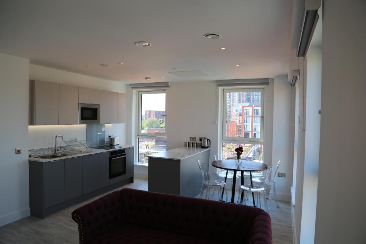 Crown X Chapel Apartments Manchester Kültér fotó